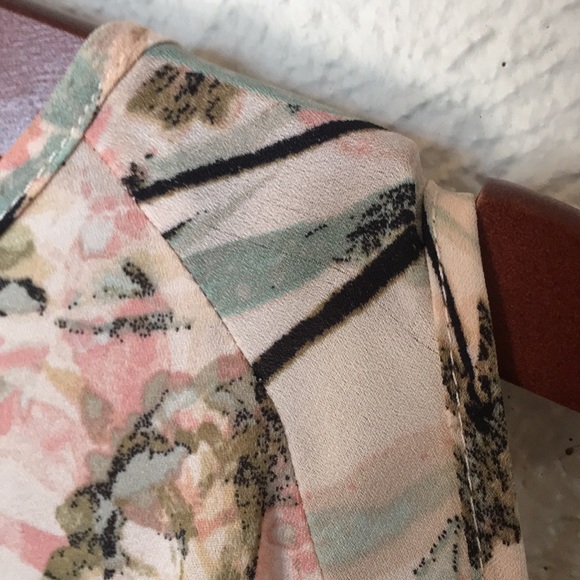 Chenault floral lace cold shoulder blouse - Picture 8 of 10